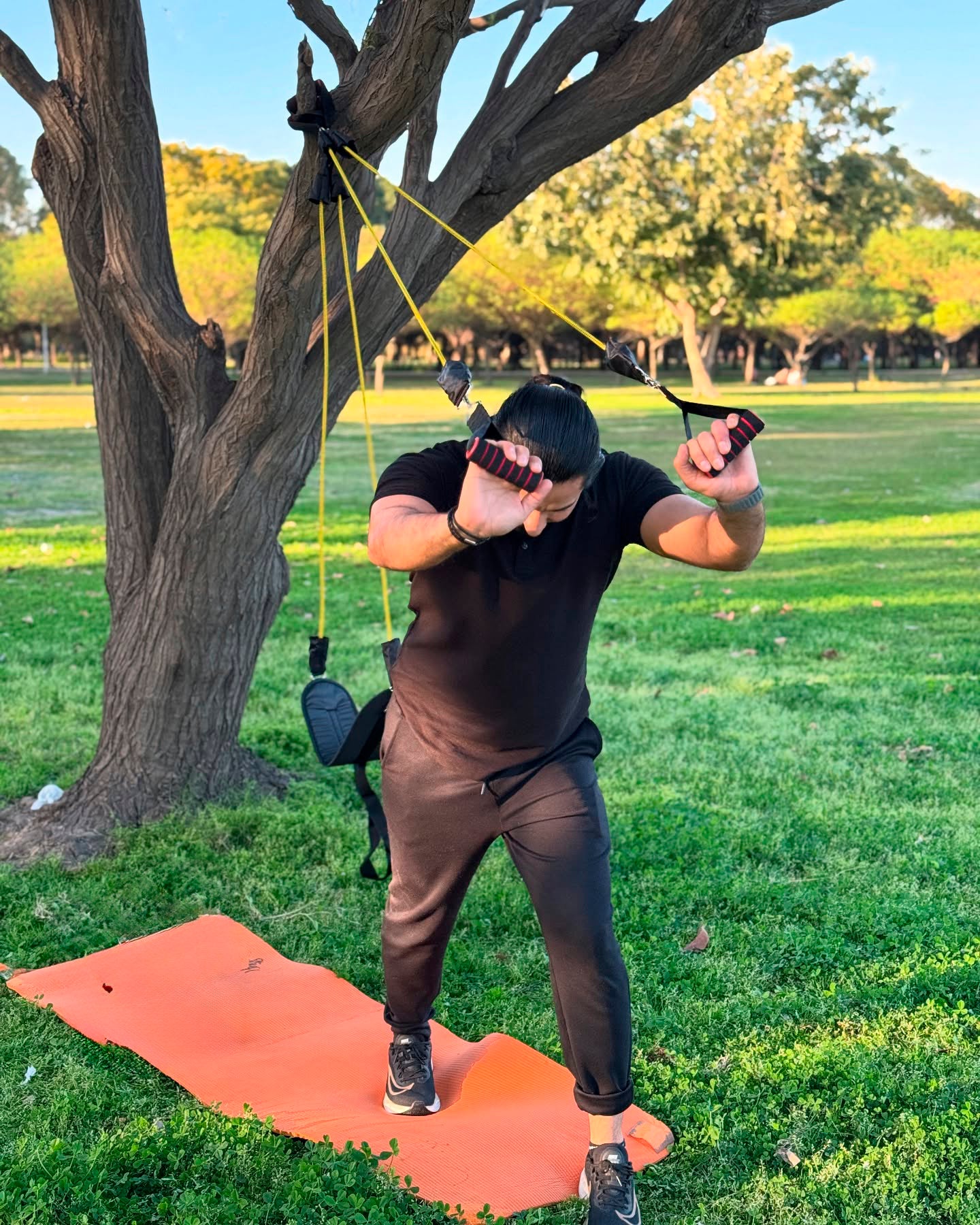 Power Resistance Band 12 Piece Set with Belt- 145kg